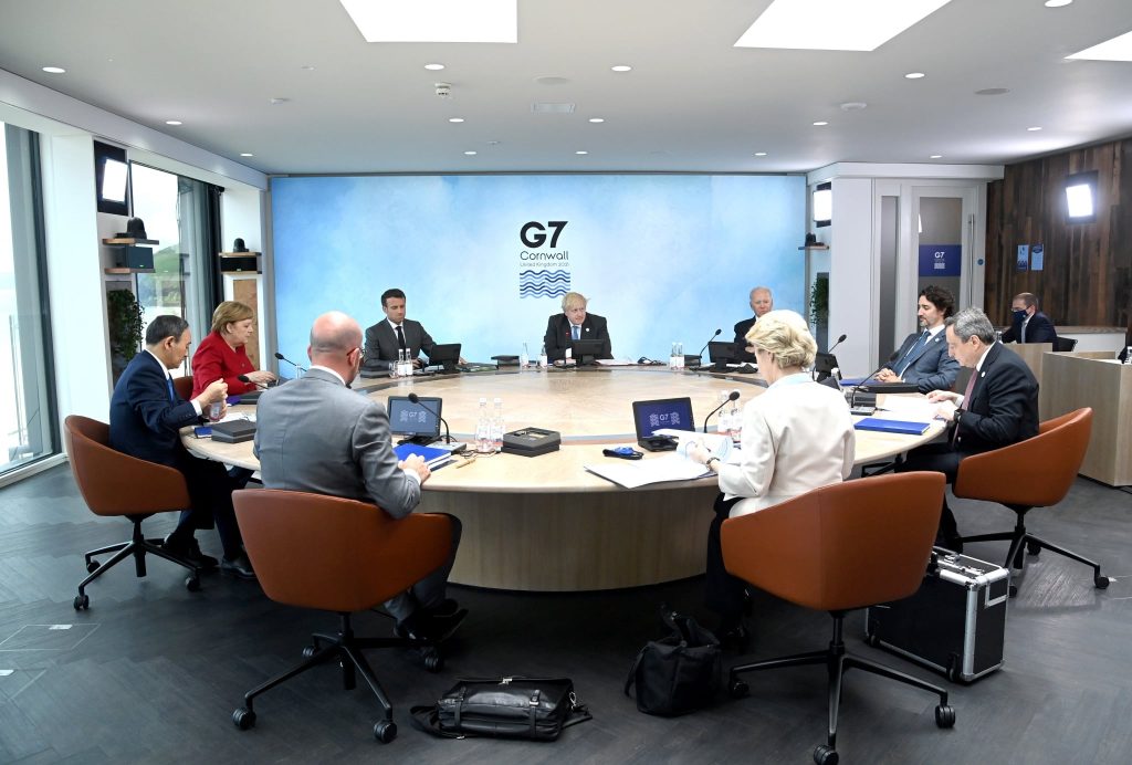 Liderii G7 în ședința oficială.