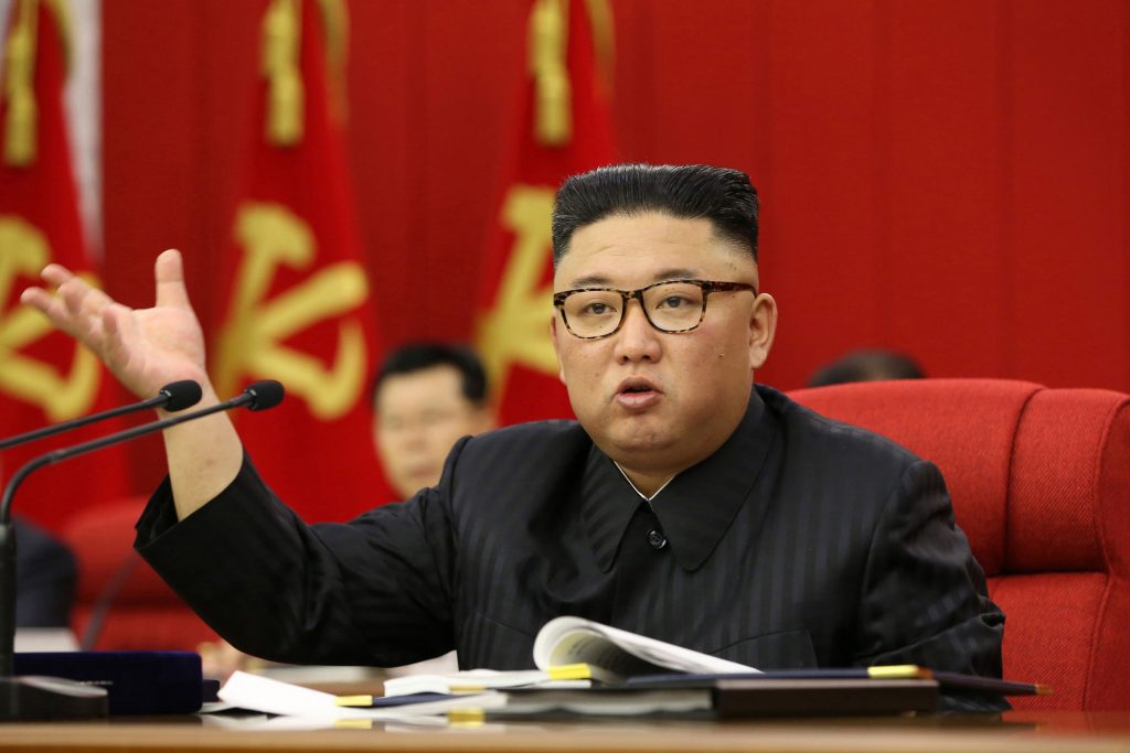 Liderul Coreei de Nord într-o conferință de presă.